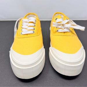 GOOD NEWS SNEAKERS IN LEMON YELLOW